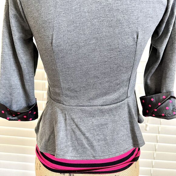 Paper tee Juniors X-Small Grey Pink Polka Dot Stripe Jacket Blouse Top Crew Neck - Picture 8 of 12